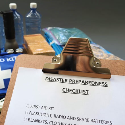 disaster preparedness checklist and items